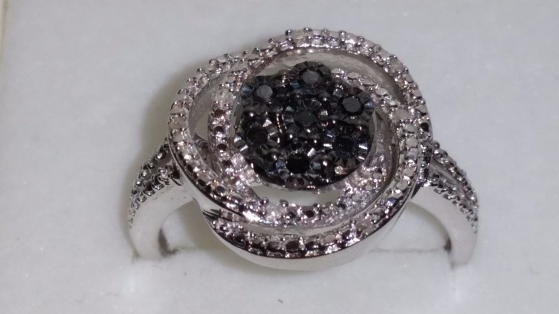 Kims Jewelers Sterling Silver Smoke/Black Diamond Spiral Ring (7, 7.25, 7.5, 8)