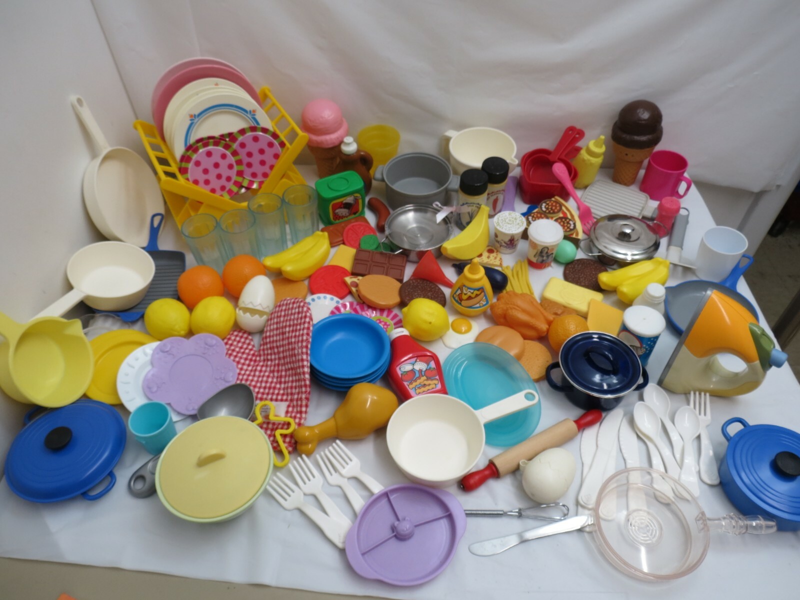 KITCHEN PLAY FOOD 137 PIECES PRESCHOOL DISH RACK PLAY FOOD DISHES CUPS eBay