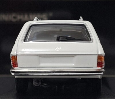 Mercedes-Benz 250 T (S123) 1978 White 1:43 Minichamps 430032270