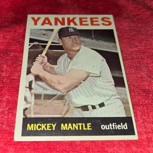 1964 TOPPS #50 MICKEY MANTLE LOWER GRADE  NICE CORNERS NICE EYE APPEAL