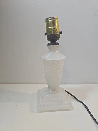 Vintage White Milk Glass Hobnail Electric Table Lamp Square Base Opaque
