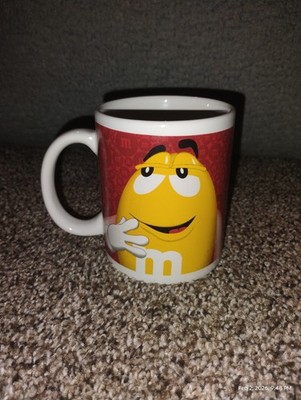 OFFICIAL LICENSED M&M COFFEE MUG RED YELLOW