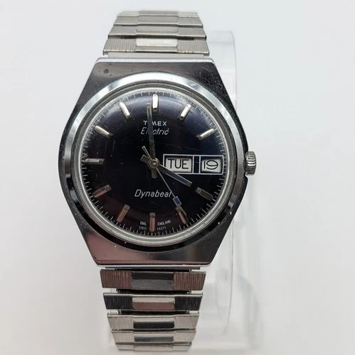 Vintage Timex Electric Dynabeat Day Date Blue Dial Mens Watch 37mm 1977