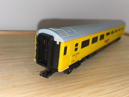 Hornby R4989 Network Rail Mk3 Standby Generator 97795 Nuevo Tren de Medición - Imagen 12 de 14