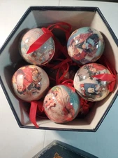 1995 C & F Enterprises Twelve Antique Santas Christmas Ornaments With Box Used