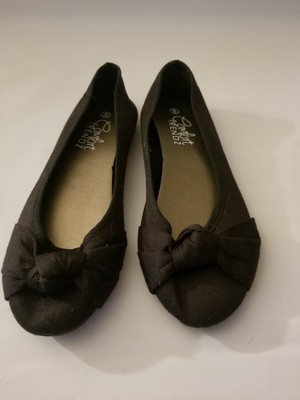 comfort trendz nursing shoes