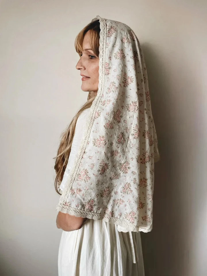 Velos de masa mantilla rosa floral algodón beige cubierta de cabeza iglesia forma de D mujeres Foto 2 de 4