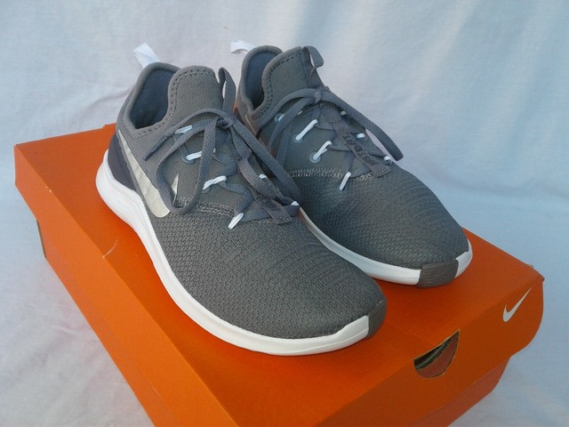 nike free tr8 gunsmoke