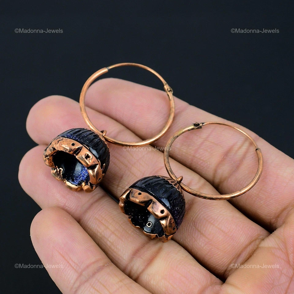 Pendientes redondos de piedra solar azul hechos a mano colgantes electroformados joyería cobre Foto 3 de 4