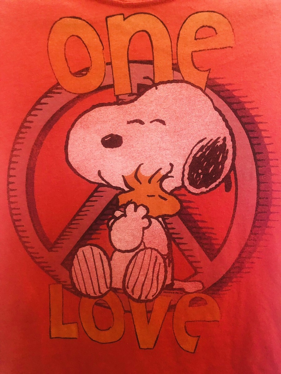 snoopy peace and love t shirt