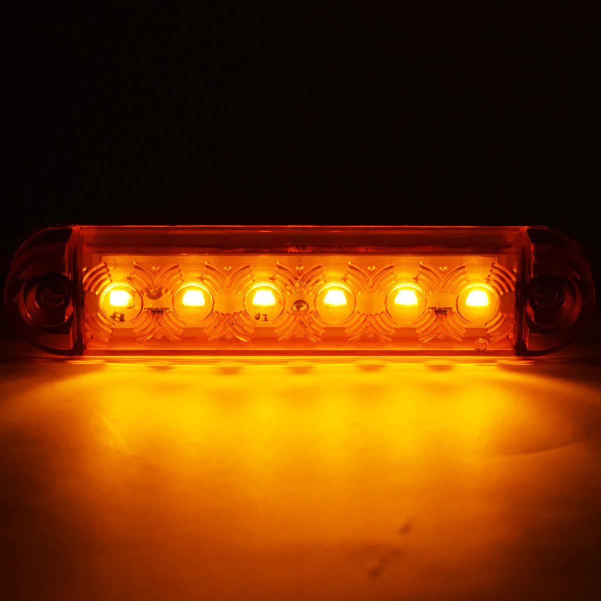 Marqueur latéral orange 24V étanche contre le manque de visibilité - 4
