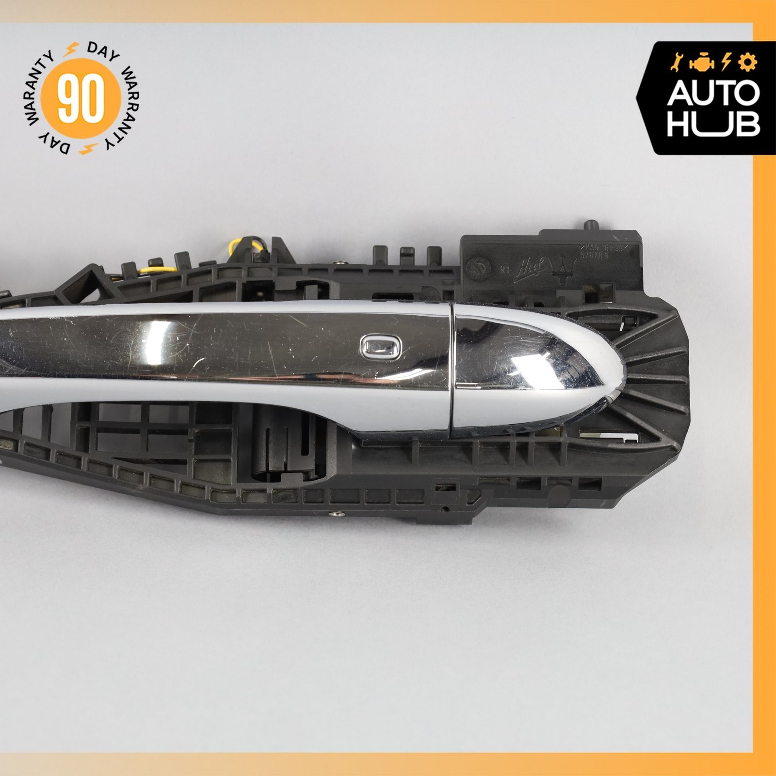 14-21 Maserati Ghibli M157 Front Right Passenger Side Exterior Door Handle OEM