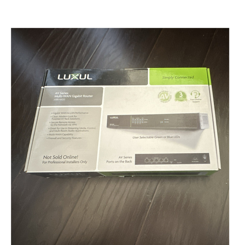 Luxul ABR-4400  AV Series Multi-WAN Gigabit Ethernet Router 4-Port Standalone