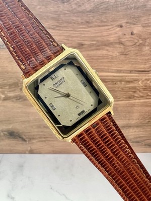Vintage Orient Tank Gold Tone Textured Dial 28mm Mens Quartz Watch
