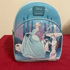 LOUNGEFLY DISNEY CINDERELLA BALL GOWN MINI BACKPACK NWT!!!!