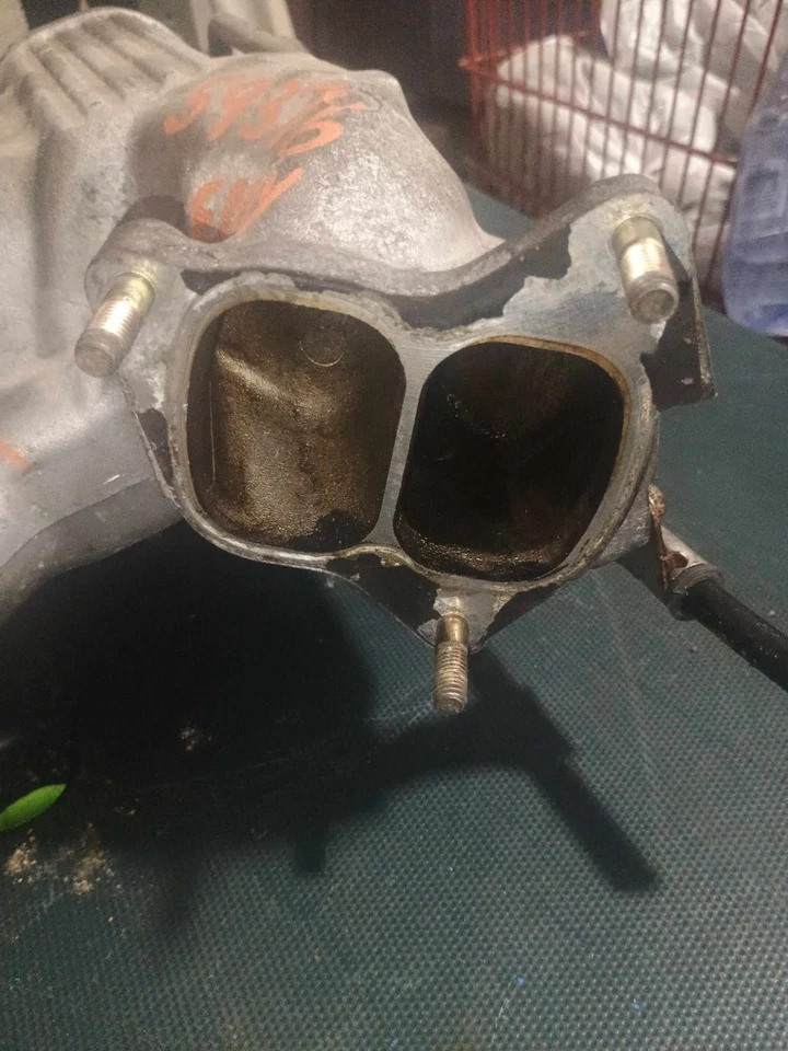 99-03 LEXUS RX300 00-04 AVALON 01-03 SIENNA Upper Air Intake Manifold 3.0l OEM - Image 3 of 4