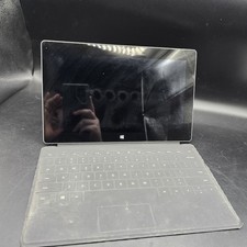 Microsoft Surface Rt 64gb Windows 8.1 For Parts/Not Working Bundle