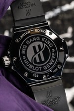 HUBLOT, CERAMIC BIG BANG ‘ALL BLACK KING,’ LIMITED EDITION, REF. 322.CM.1110.RX, 11