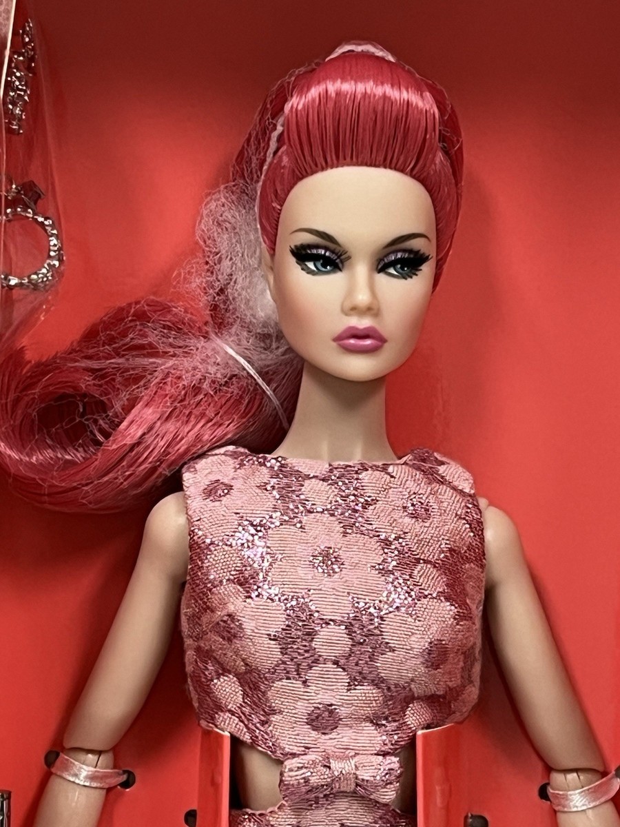 Integrity Toys Glamour Pink Poppy Parker W Club Exclusive 12