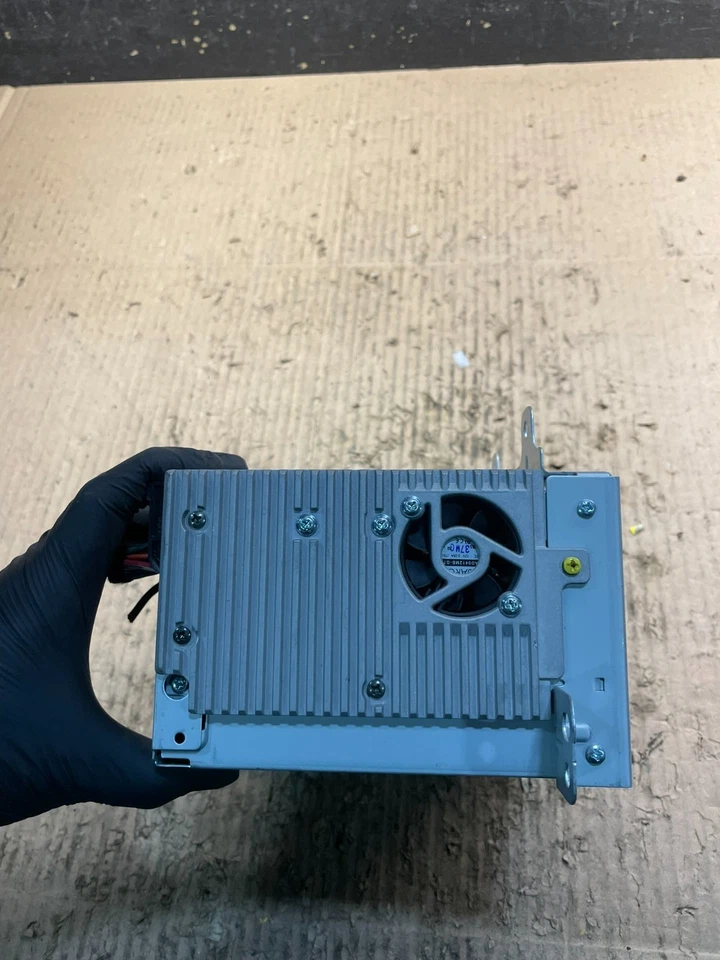 Chevrolet Cruze 2013 a 2014 radio receptor de CD 23206821 V5371 DG Foto 4 de 4