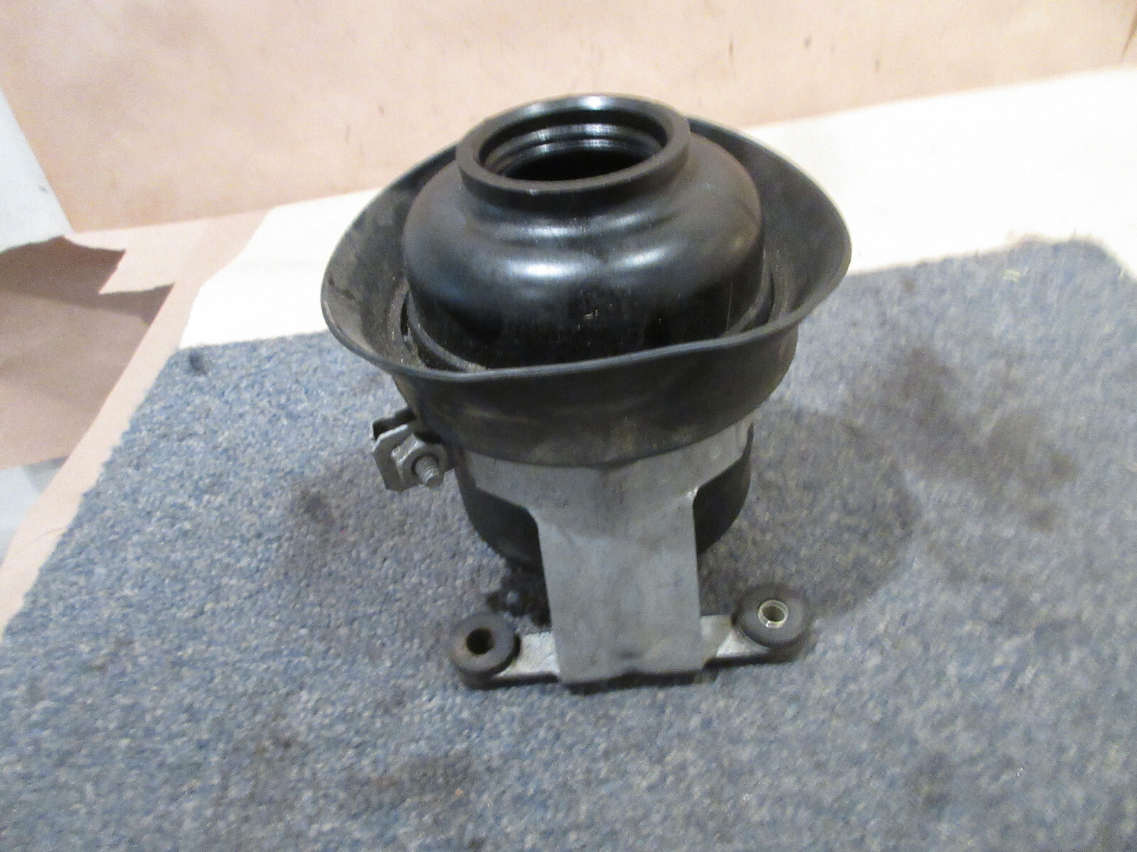 Ferrari 360 Tank For Power Steering Pump with Bracket - P/N 167002