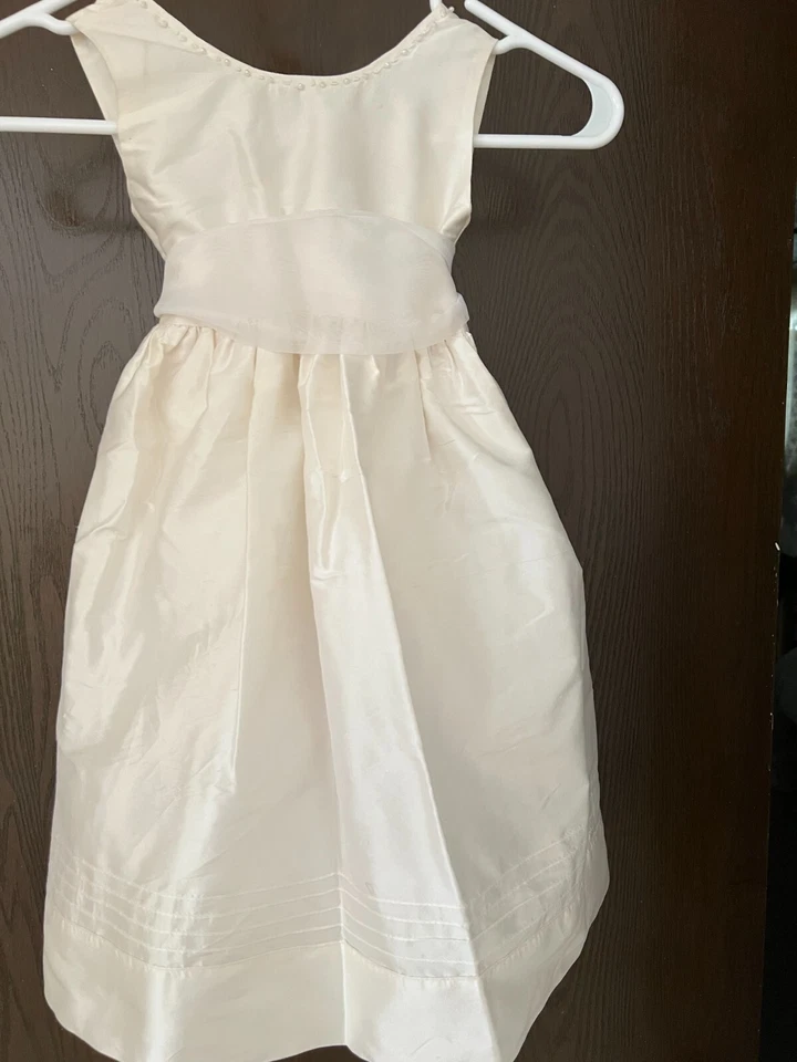 ISABEL GARRETON FLOWER GIRL/ FORMAL DRESS GORGEOUS SILK SIZE: GIRLS 10 - Image 4 of 4