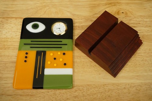 VINTAGE Fused Glass Quartz Clock MCM Mid Century Modern Olive Green Gold Black - Picture 3 of 6