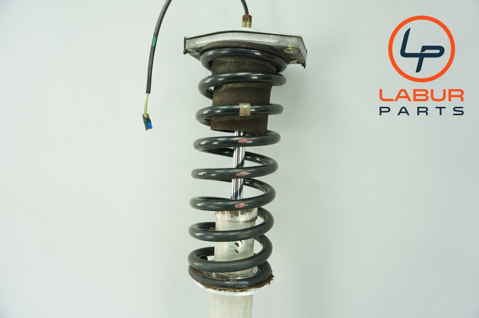 M139 07-11 Maserati Quattroporte Rear Left or Right Shock Absorber Strut Z5343