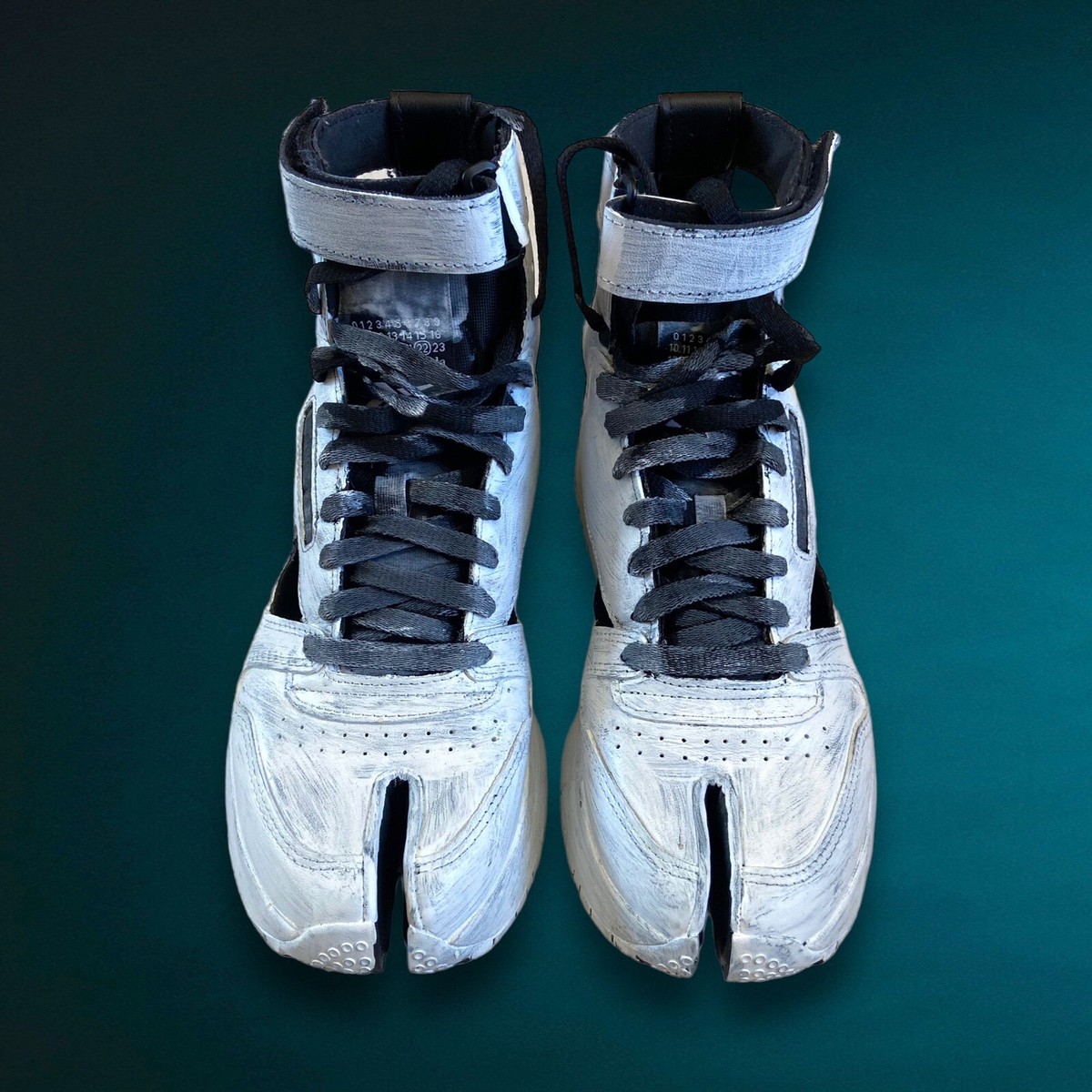 Maison Margiela x Reebok Gladiator Tabi White Out High Top Maison Margiela x Reebok Gladiator Tabi White Out High Top
