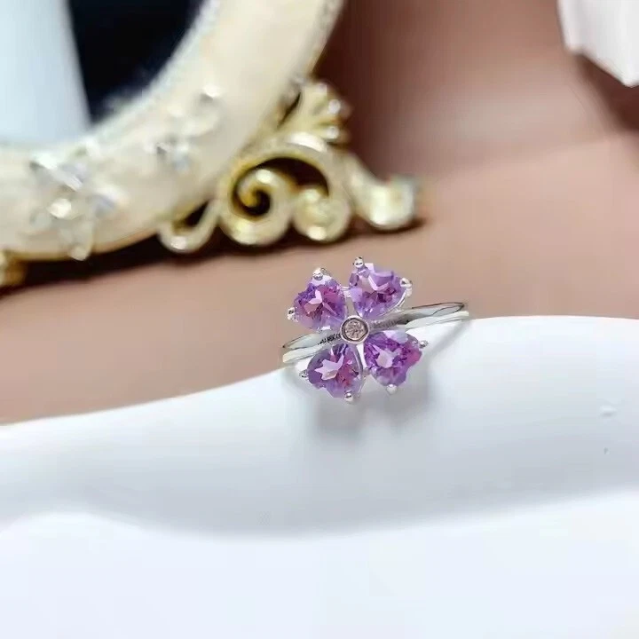 Anel feminino de casamento folheado a ouro branco 14K com ametista e diamante corte coração criado - Imagem 4 de 4