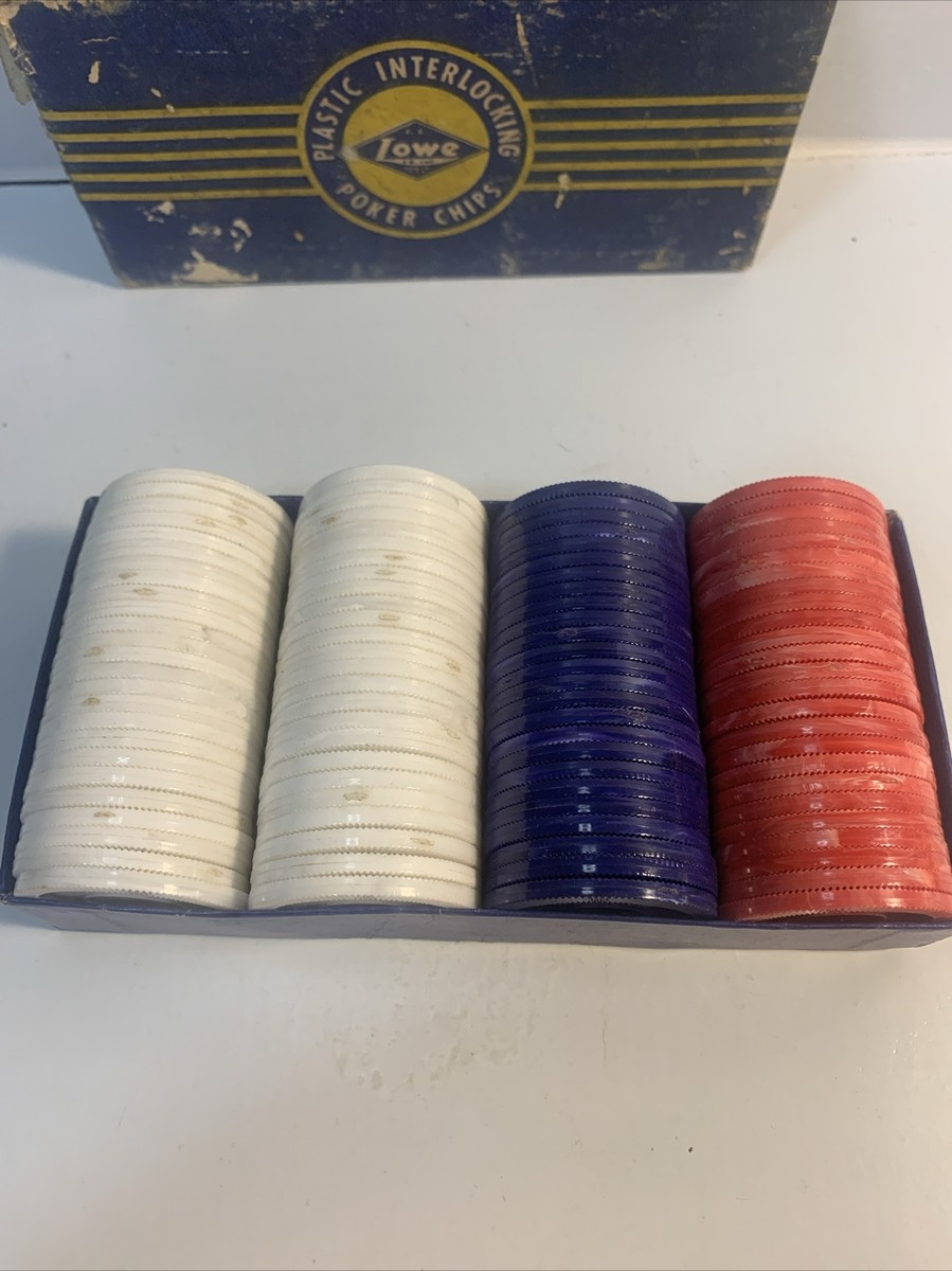 Vintage Original Lowe Plastic Interlocking Poker Chips #711 Red