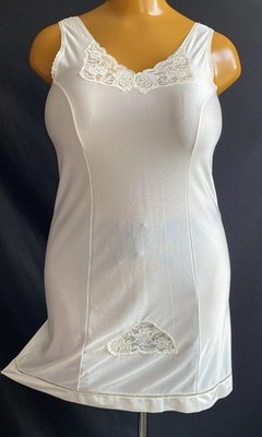 *Vintage Full Slip Petticoat, Cream Slippery Sheer Nylon & Lace, UK 14