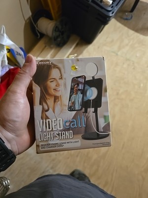 Video Call Light Stand, desktop phone stand w/light L@@K NEW Merkury Innovations