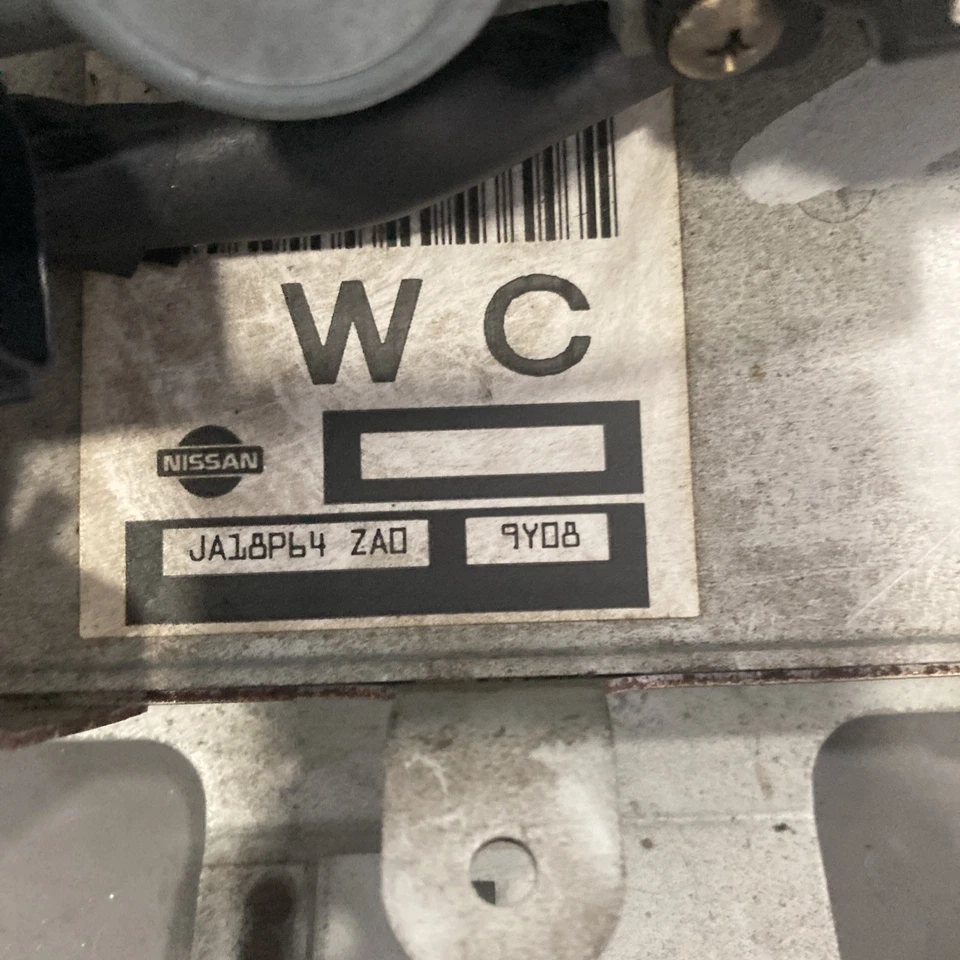 2001 Nissan Altima ECU/Lock Cylinder/Key JA18P64 ZA0 - Image 2 of 4