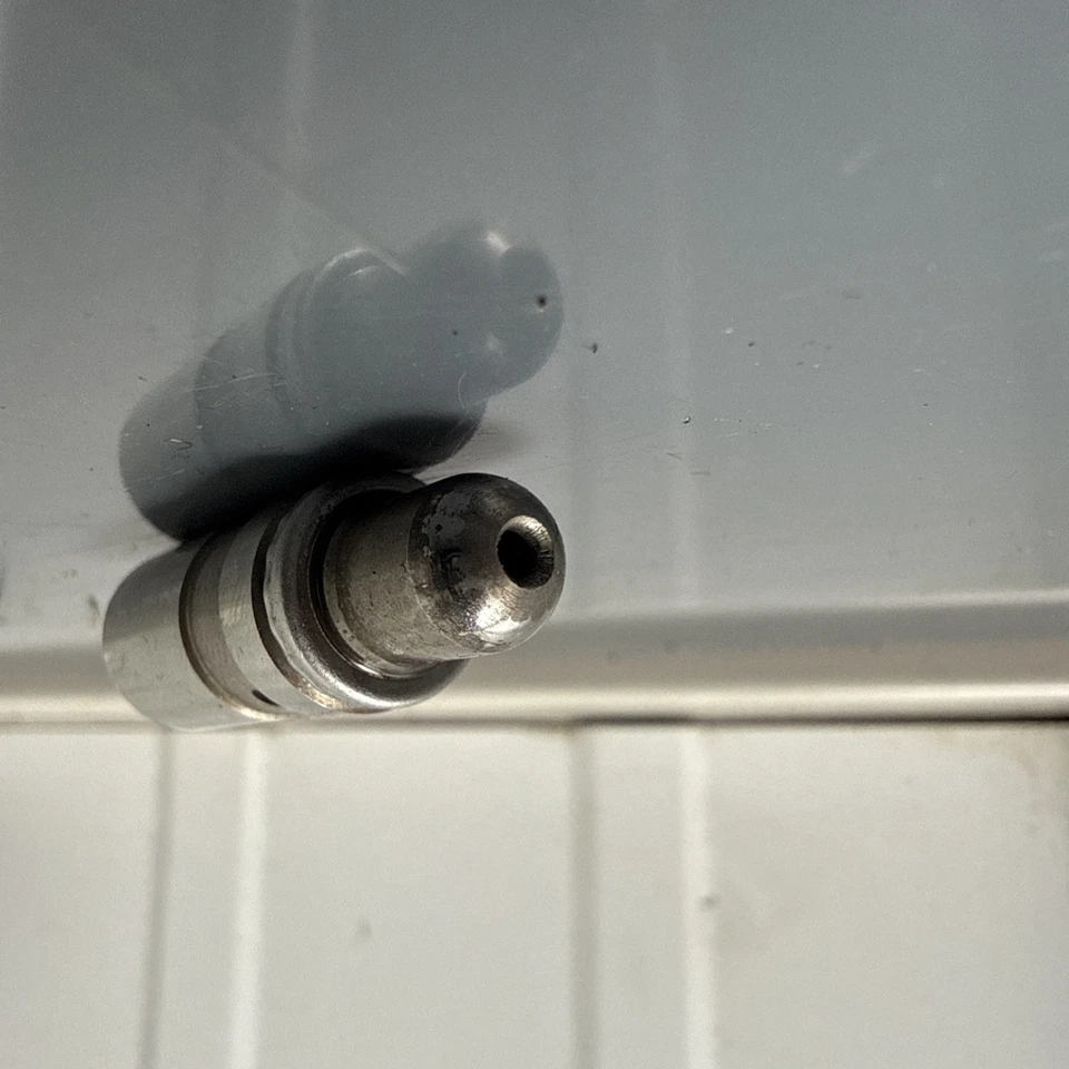 2005-2014, 2016-2017 Toyota Tacoma válvula levantadora selada fabricante de equipamento original 3.5 - Imagem 4 de 4