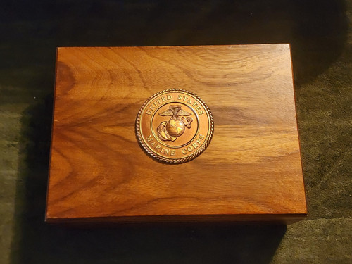 USMC Emblem Honor Jewery Medal, Wood Box