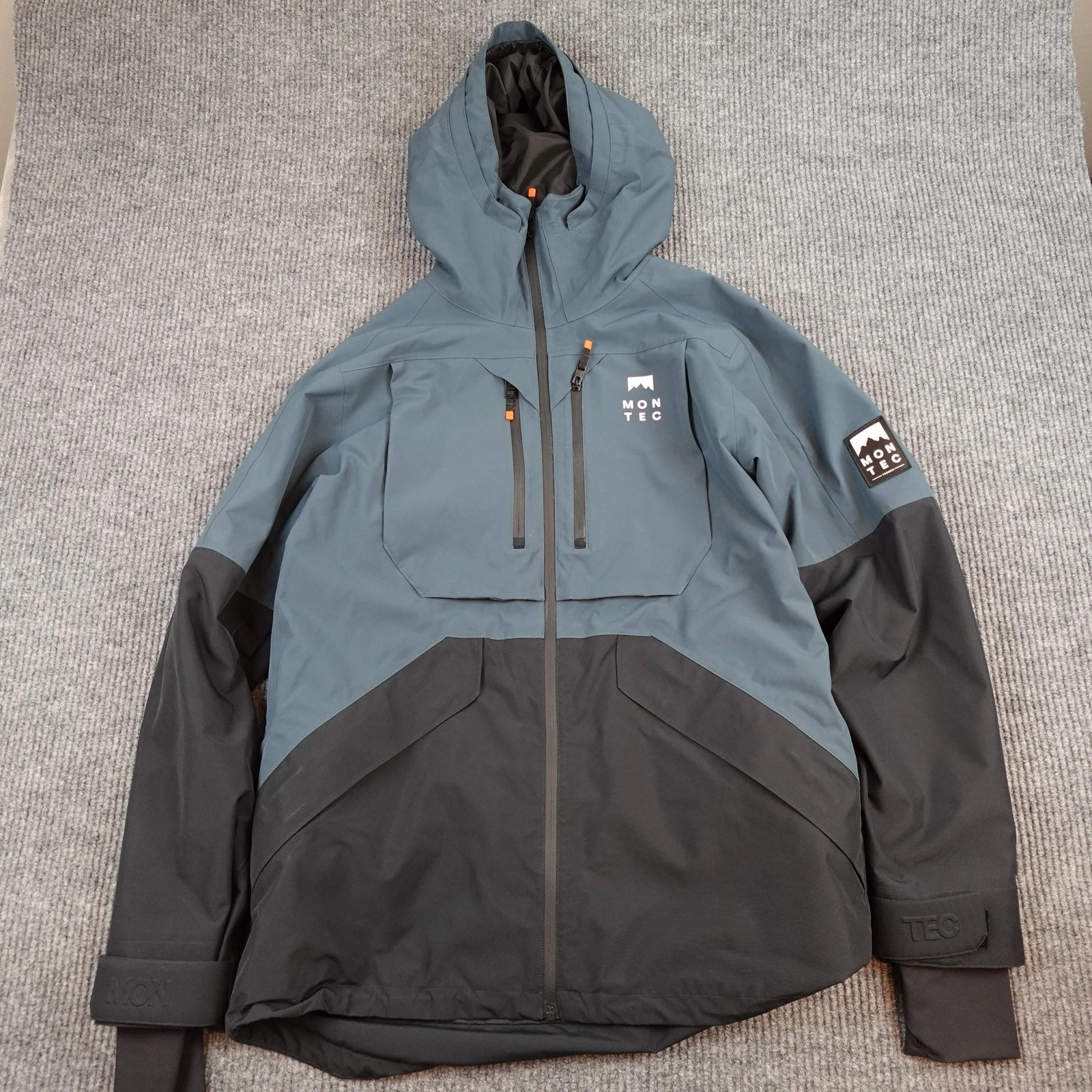 Montec Arch Jacket Mens Large Blue Black Hooded Insulated Ski Snow FW24
Opens in a new window or tab