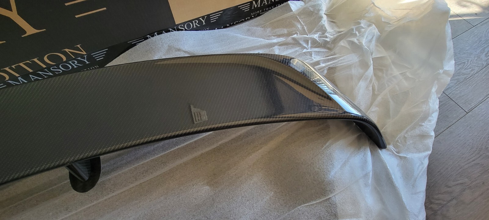 BENTLEY GT3 MANSORY CARBON FIBER REAR WING GENUINE OEM MANSORY 3W8807433M