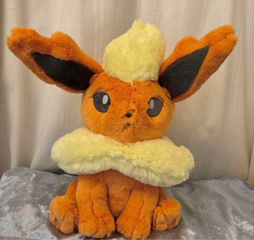 Pokemon Center Original Plush Doll Fuwa Fuwa Dakko Flareon H 15.3 inch no tag