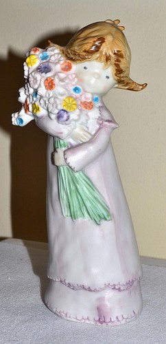 VINTAGE ENESCO KINKA RAECATH SÜSSES MÄDCHEN KLEID IN ROSA FIGUR mit BLUMENSTRAUSS