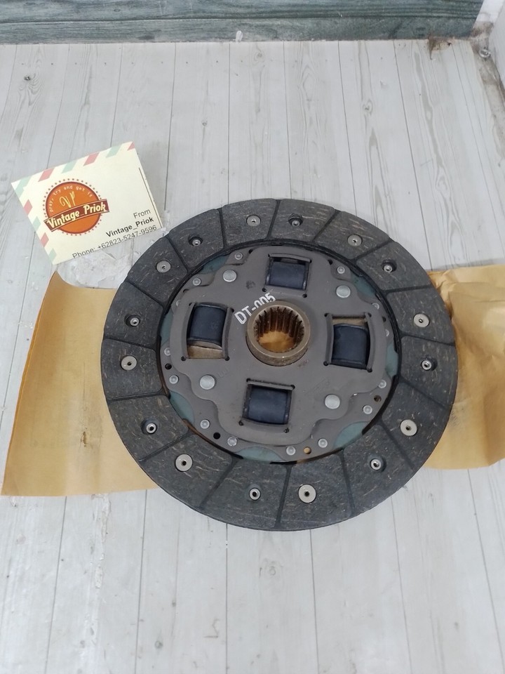 Vintage Aisin Seiki Clutch Disc DT005 Clutch Parts Fits For Toyota