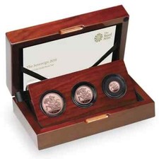 The Sovereign 2018 Three-Coin Gold Proof Set QE2 Sapphire Coronation Anniversary