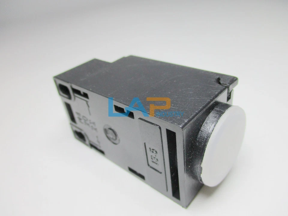 1PC   TS 236-11z-M16 TS236-11z-M16   Limit switch  - Image 4 of 4