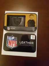 RAIDERS LEATHER TRI FOLD WALLET AND KEY FOB COMBO OFFICIALLY LICENSED BLACK