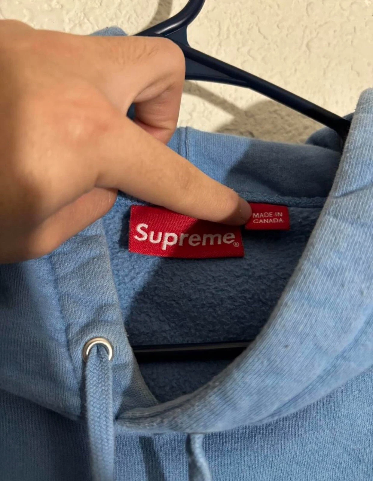 felpa con cappuccio supreme