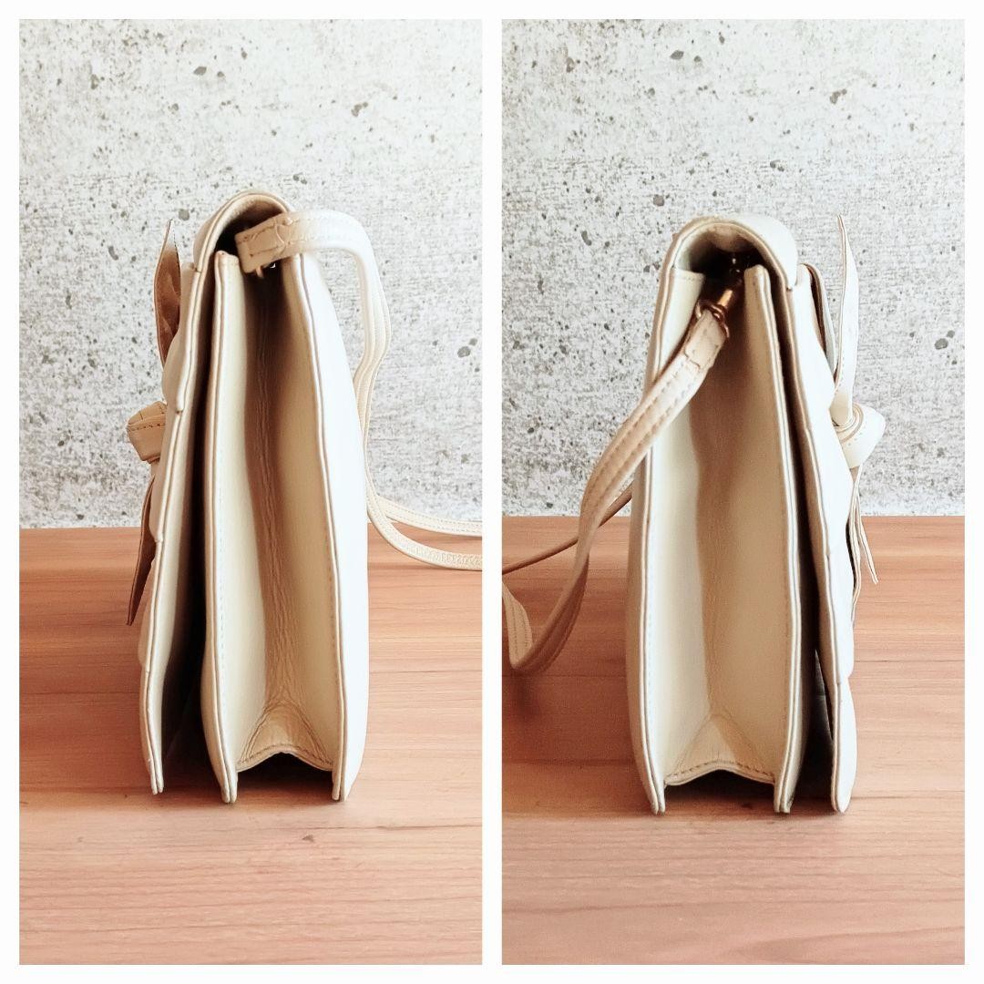 Valentino Garavani 2W Leather Bag Vintage White Crossbody Unisex Excellent Japa thumbnail 4