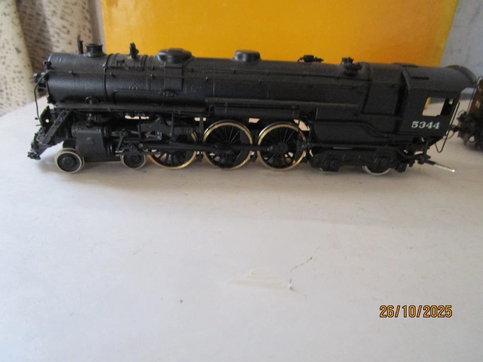 Sunset Models, HO, 5344 NYC 4-6-4 Steam Loco & Tender, OB. - Image 4 of 4