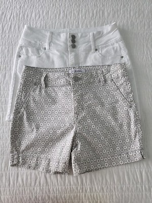 D. Jeans  Shorts Lot Of (2) Denim 5 Pockets  Stretch Size 6 Inseam 5''