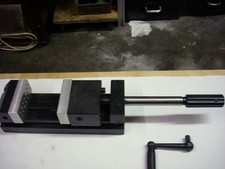 Maschinenschraubstock 100mm BB