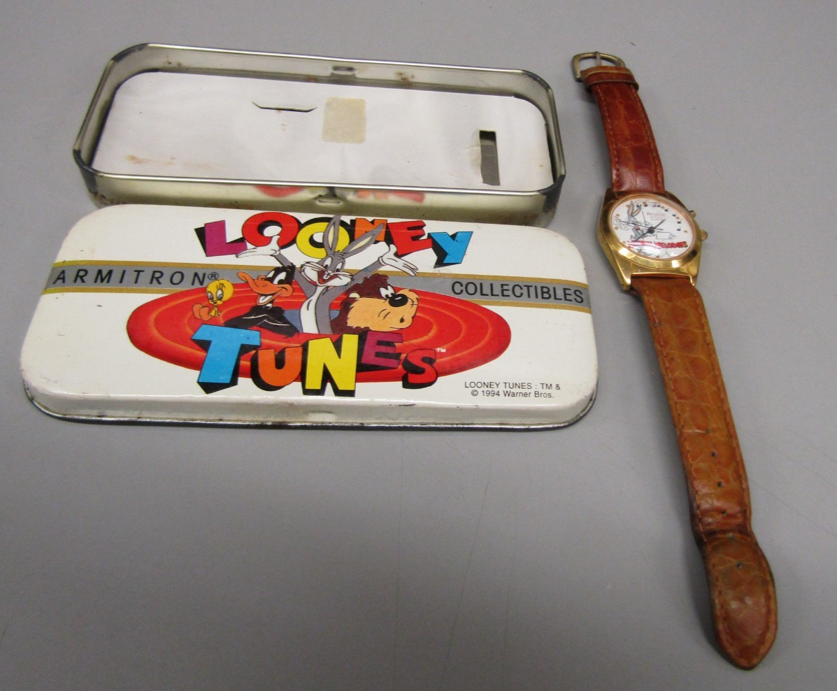 Vintage ARMITRON Looney Tunes Bugs Bunny Merrie Melodies  display picture 1